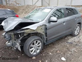 2014 Mitsubishi Outlander Sport SE with VIN 4A4AR4AU8EE025265, listed as a IAAI auction lot 41930705 with 66,669 mi miles. Bid and sale history available at carsss.com. Image 17.