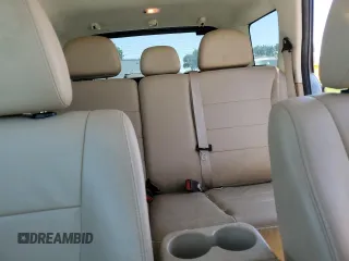 2010 Ford Escape Limited с VIN 1FMCU9EG3AKC30371, выставлен на аукционе Copart как лот 57637605 с пробегом 116 797 миль миль и Списание • Salvage title. История ставок и продаж доступна на DreamBid. Изображение 10.