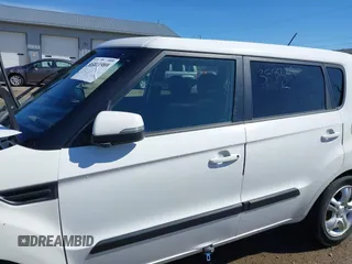 2012 Kia Soul + with VIN KNDJT2A6XC7355229, listed as a IAAI auction lot 41811989 with 111,008 mi miles. Bid and sale history available at carsss.com. Image 15.