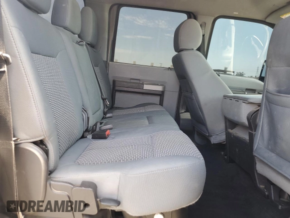 2013 Ford F-250 XL z VIN 1FT7W2BT8DEA61038, wystawiony jako Copart lot #58839745 z przebiegiem 142 421 mil mil oraz Szkoda całkowita • Salvage title. Historia ofert i sprzedaży dostępna na DreamBid. Obrazek 10.
