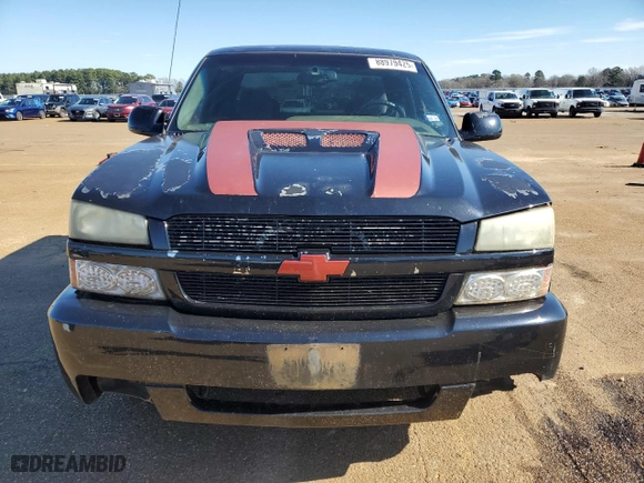 2004 Chevrolet Silverado 1500 Work Truck with VIN 2GCEC19V941266001, listed as a Copart auction lot 88979425 with 269,959 mi miles and Non Repairable. Bid and sale history available at carsss.com. Image 5.