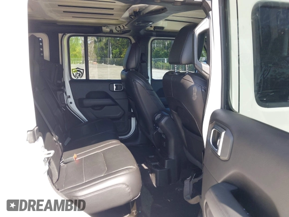 2020 Jeep Wrangler Unlimited Sahara с VIN 1C4HJXEN1LW104950, выставлен на аукционе IAAI как лот 42278650 с пробегом 40 638 миль миль и . История ставок и продаж доступна на DreamBid. Изображение 8.