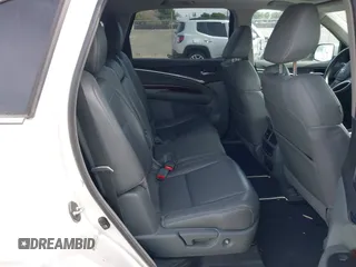 2016 Acura MDX w/Tech with VIN 5FRYD3H4XGB009265, listed as a IAAI auction lot 41691872 with 123,798 mi miles. Bid and sale history available at carsss.com. Image 8.