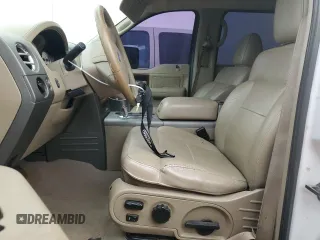 2005 Ford F-150 XLT z VIN 1FTPW12555KE80074, wystawiony jako Copart lot #51808485 z przebiegiem 161 991 mil mil oraz Szkoda całkowita • Salvage title. Historia ofert i sprzedaży dostępna na DreamBid. Obrazek 7.