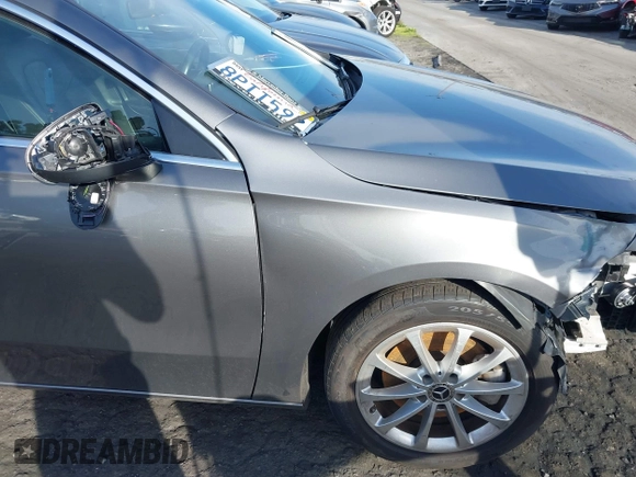 2019 Mercedes-Benz A 220 with VIN WDD3G4EB3KW025944, listed as a IAAI auction lot 41570777 with 23,332 mi miles and . Bid and sale history available at DreamBid. Image 18.