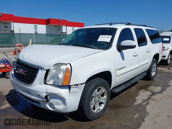 2008 GMC Yukon XL SLT 4SB with VIN 1GKFK16378R139856, listed as a IAAI auction lot 41933788 with 120,767 mi miles and . Bid and sale history available at carsss.com. Image 17.