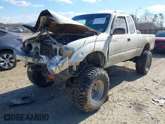 1996 Toyota Tacoma with VIN 4TAWN72N8TZ143884, listed as a IAAI auction lot 41679794 with 88,676 mi miles and . Bid and sale history available at DreamBid. Image 2.