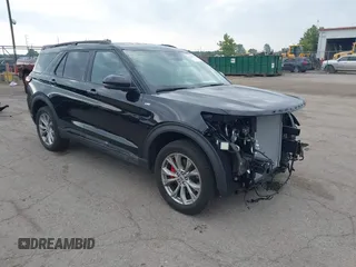 2025 Ford Explorer ST-Line с VIN 1FMUK8KH0SGB82737, выставлен на аукционе IAAI как лот 42688178 с пробегом 1 333 миль миль и . История ставок и продаж доступна на DreamBid. Изображение 1.