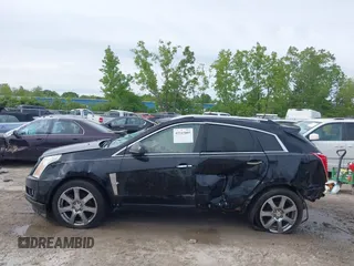 2012 Cadillac SRX Performance Collection с VIN 3GYFNEE32CS596327, выставлен на аукционе IAAI как лот 42343005 с пробегом 149 715 миль миль и . История ставок и продаж доступна на DreamBid. Изображение 14.
