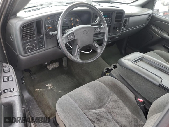 2004 Chevrolet Silverado 1500 LS with VIN 1GCEC14T04Z184560, listed as a Copart auction lot 87549745 with 113,569 mi miles and Salvage Title. Bid and sale history available at carsss.com. Image 8.