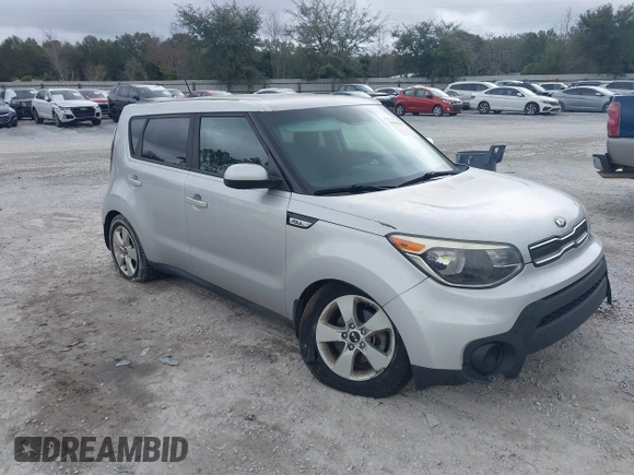 2018 Kia Soul with VIN KNDJN2A21J7505300, listed as a IAAI auction lot 41559693 with 62,726 mi miles. Bid and sale history available at carsss.com. Image 1.