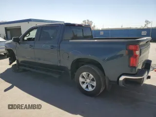 2020 Chevrolet Silverado 1500 LT with VIN 3GCPWCED6LG343695, listed as a Copart auction lot 48911365 with 47,640 mi miles and Salvage Title. Bid and sale history available at carsss.com. Image 2.