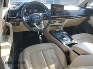 2018 Audi Q5 Premium Plus with VIN WA1BNAFY1J2066585, listed as a Copart auction lot 58306885 with 91,134 mi miles and Salvage title. Bid and sale history available at DreamBid. Image 8.