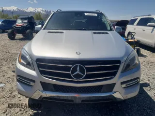 2013 Mercedes-Benz M with VIN 4JGDA5HB9DA153747, listed as a Copart auction lot 54004615 with 109,261 mi miles and Clean Title. Bid and sale history available at carsss.com. Image 5.