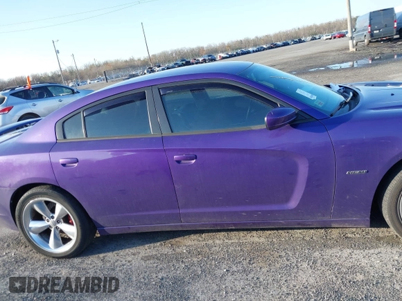 2014 Dodge Charger RT z VIN 2C3CDXCT4EH182535, wystawiony jako IAAI lot #41858196 z przebiegiem 115 769 mil mil oraz . Historia ofert i sprzedaży dostępna na DreamBid. Obrazek 12.