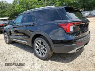 2025 Ford Explorer with VIN 1FMWK7HC1SGB97312, listed as a Copart auction lot 59141115 with 4 mi miles and Salvage title. Bid and sale history available at DreamBid. Image 2.