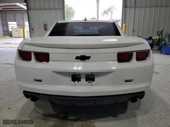 2013 Chevrolet Camaro LS with VIN 2G1FE1E39D9105046, listed as a Copart auction lot 88270445 with 165,476 mi miles and Salvage Title. Bid and sale history available at carsss.com. Image 6.