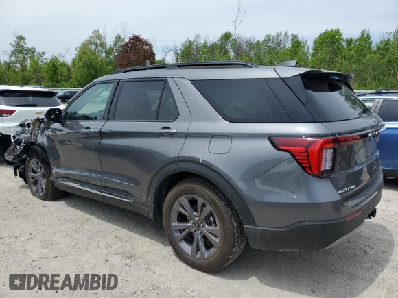 2025 Ford Explorer Active with VIN 1FMUK8DH3SGB48594, listed as a Copart auction lot 58975755 with 3,134 mi miles and Salvage title. Bid and sale history available at DreamBid. Image 2.