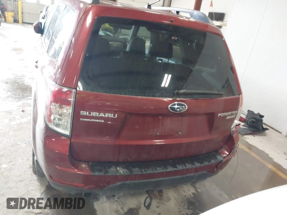 2010 Subaru Forester 2.5X Premium with VIN JF2SH6CC7AH739915, listed as a IAAI auction lot 41142305 with 137,764 mi miles. Bid and sale history available at carsss.com. Image 16.