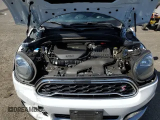 2019 MINI Countryman Cooper S with VIN WMZYT5C57K3G93622, listed as a Copart auction lot 70916044 with 33,307 mi miles and Salvage Title. Bid and sale history available at carsss.com. Image 11.