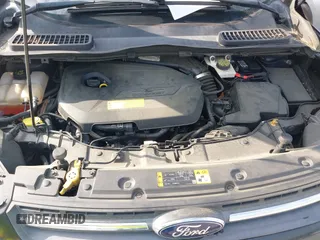 2013 Ford Escape SE with VIN 1FMCU0GX9DUD64514, listed as a IAAI auction lot 42120601 with 193,415 mi miles and . Bid and sale history available at carsss.com. Image 10.