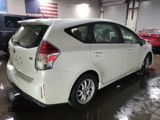 2016 Toyota Prius Two z VIN JTDZN3EU2GJ047489, wystawiony jako Copart lot #51177725 z przebiegiem 104 820 mil mil oraz Szkoda całkowita • Salvage title. Historia ofert i sprzedaży dostępna na DreamBid. Obrazek 3.