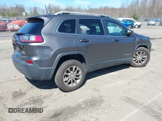 2019 Jeep Cherokee Altitude z VIN 1C4PJMLX5KD456471, wystawiony jako IAAI lot #41930854 z przebiegiem 58 083 mil mil oraz . Historia ofert i sprzedaży dostępna na DreamBid. Obrazek 4.