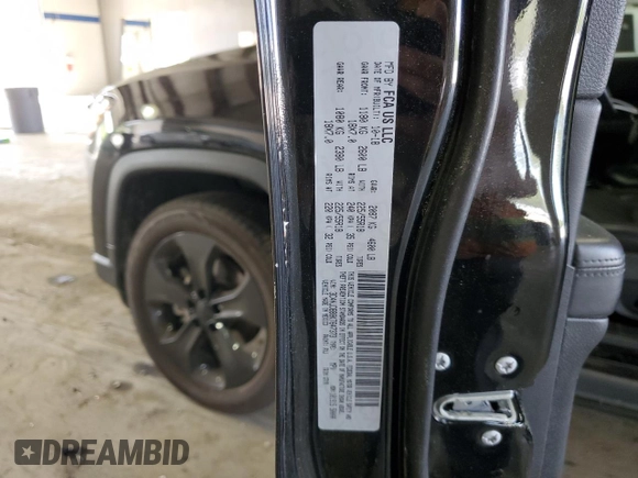 2019 Jeep Compass Altitude z VIN 3C4NJDBB8KT647373, wystawiony jako Copart lot #54104865 z przebiegiem 76 788 mil mil oraz Szkoda całkowita • Salvage title. Historia ofert i sprzedaży dostępna na DreamBid. Obrazek 13.