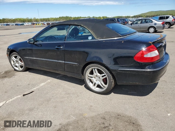 2007 Mercedes-Benz CLK 350 z VIN WDBTK56F87T075729, wystawiony jako Copart lot #55878175 z przebiegiem 123 584 mil mil oraz Czysty tytuł • Clean title. Historia ofert i sprzedaży dostępna na DreamBid. Obrazek 2.