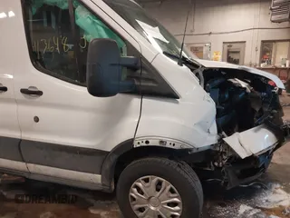 2019 Ford Transit с VIN 1FTYE2CMXKKA40544, выставлен на аукционе IAAI как лот 41364809 с пробегом 60 366 миль миль и . История ставок и продаж доступна на DreamBid. Изображение 21.