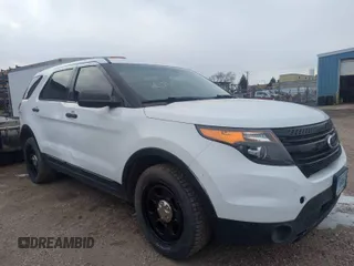 2014 Ford Police Interceptor Utility z VIN 1FM5K8AR7EGB69244, wystawiony jako IAAI lot #41538436 z przebiegiem 154 476 mil mil oraz . Historia ofert i sprzedaży dostępna na DreamBid. Obrazek 1.