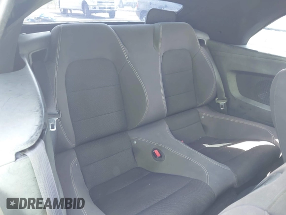 2015 Ford Mustang V6 с VIN 1FATP8EM4F5347819, выставлен на аукционе IAAI как лот 42692208 с пробегом 111 519 миль миль и . История ставок и продаж доступна на DreamBid. Изображение 8.