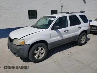 2005 Ford Escape XLT with VIN 1FMYU93105DA03153, listed as a Copart auction lot 53925575 with 282,714 mi miles and Clean Title. Bid and sale history available at carsss.com. Image 1.