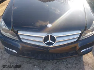 2013 Mercedes-Benz C-Class C 250 Sport with VIN WDDGF4HB7DR274958, listed as a IAAI auction lot 41743002 with 294,566 mi miles. Bid and sale history available at carsss.com. Image 6.