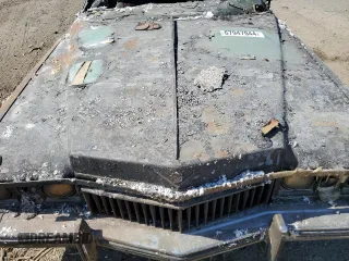 1973 Cadillac Fleetwood z VIN 6D47R3Q236154, wystawiony jako Copart lot #67947044 z przebiegiem Nie podano mil oraz Szkody całkowita. Historia ofert i sprzedaży dostępna na DreamBid. Obrazek 11.
