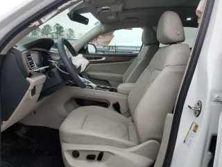 2025 Volkswagen Atlas SE z VIN 1V2JR2CA2SC522901, wystawiony jako Copart lot #44956845 z przebiegiem 1 591 mil mil oraz Szkoda całkowita • Salvage title. Historia ofert i sprzedaży dostępna na DreamBid. Obrazek 7.