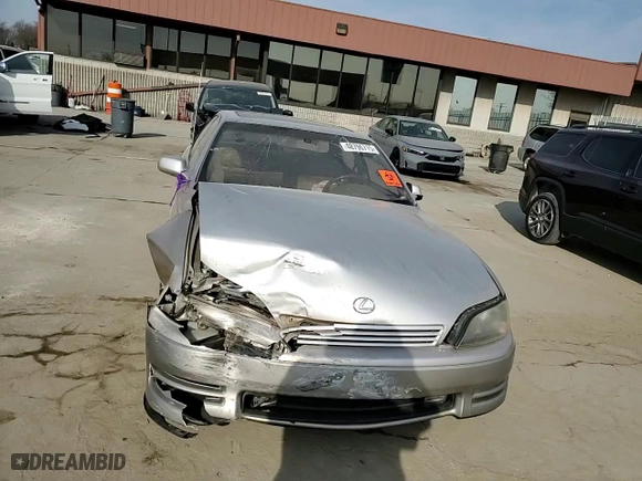 1995 Lexus ES 300 with VIN JT8GK13T4S0106988, listed as a Copart auction lot 48796715 with 0 mi miles and Salvage Title. Bid and sale history available at carsss.com. Image 11.