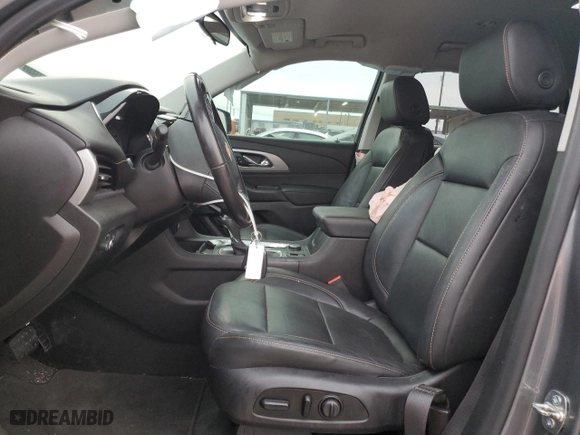 2020 Chevrolet Traverse LT Leather with VIN 1GNERHKW8LJ139178, listed as a Copart auction lot 43823015 with 118,146 mi miles and Salvage Title. Bid and sale history available at carsss.com. Image 7.