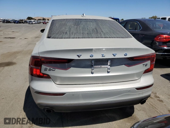 2020 Volvo S60 Momentum with VIN 7JR102FK7LG065028, listed as a Copart auction lot 57981633 with 38,314 mi miles. Bid and sale history available at carsss.com. Image 6.
