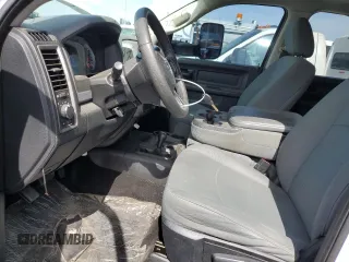 2014 Ram 3500 Tradesman z VIN 3C63RRGJ8EG220695, wystawiony jako Copart lot #57074635 z przebiegiem 162 890 mil mil oraz Tytuł czysty. Historia ofert i sprzedaży dostępna na DreamBid. Obrazek 7.