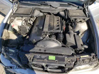 2003 BMW 5 Series 525iA with VIN WBADT434X3G024331, listed as a Copart auction lot 77311334 with 246,822 mi miles and Salvage Title. Bid and sale history available at carsss.com. Image 12.