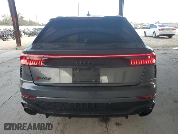 2023 Audi RS Q8 z VIN WU1ARBF19PD039360, wystawiony jako Copart lot #47538615 z przebiegiem 8 961 mil mil oraz Szkoda całkowita • Salvage title. Historia ofert i sprzedaży dostępna na DreamBid. Obrazek 6.