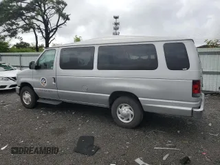 2011 Ford Econoline Passenger XL z VIN 1FBSS3BL5BDB10912, wystawiony jako Copart lot #42897565 z przebiegiem 81 907 mil mil oraz Nie do naprawy • Non repairable. Historia ofert i sprzedaży dostępna na DreamBid. Obrazek 2.