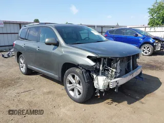 2012 Toyota Highlander Limited z VIN 5TDYK3EH8CS061076, wystawiony jako IAAI lot #42499863 z przebiegiem 168 086 mil mil oraz . Historia ofert i sprzedaży dostępna na DreamBid. Obrazek 1.
