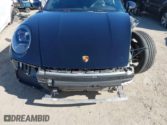2022 Porsche 911 Carrera with VIN WP0CA2A95NS237100, listed as a IAAI auction lot 41754273 with 11,791 mi miles. Bid and sale history available at carsss.com. Image 18.