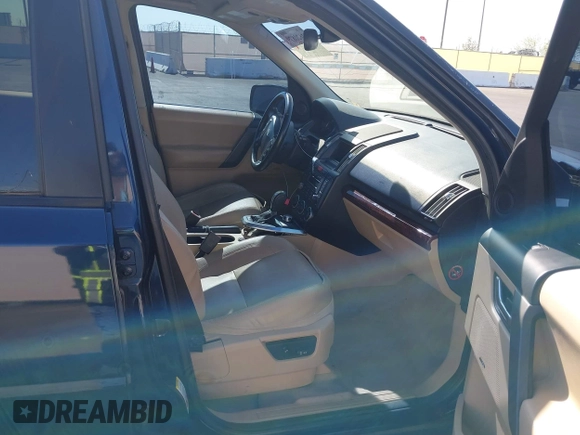 2008 Land Rover LR2 HSE with VIN SALFR24N78H074961, listed as a IAAI auction lot 42620879 with 99,931 mi miles and . Bid and sale history available at DreamBid. Image 5.