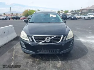 2010 Volvo XC60 3.0T with VIN YV4992DZXA2076751, listed as a IAAI auction lot 42065186 with 1 mi miles. Bid and sale history available at carsss.com. Image 6.