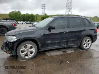 2013 BMW X5 xDrive50i z VIN 5UXZV8C54DL426968, wystawiony jako Copart lot #59485075 z przebiegiem 39 723 mil mil oraz Szkoda całkowita • Salvage title. Historia ofert i sprzedaży dostępna na DreamBid. Obrazek 1.