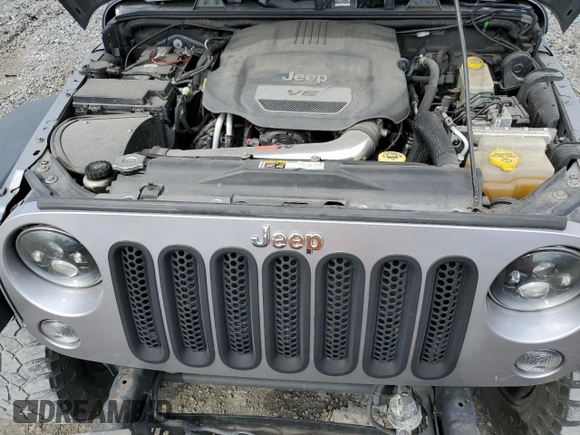 2014 Jeep Wrangler Unlimited Sport with VIN 1C4BJWDG3EL108151, listed as a Copart auction lot 49862315 with 104,417 mi miles and Salvage Title. Bid and sale history available at carsss.com. Image 12.