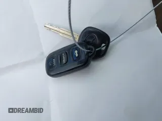 2003 Toyota Camry LE z VIN 4T1BF32KX3U055698, wystawiony jako IAAI lot #42243299 z przebiegiem 167 429 mil mil oraz . Historia ofert i sprzedaży dostępna na DreamBid. Obrazek 11.